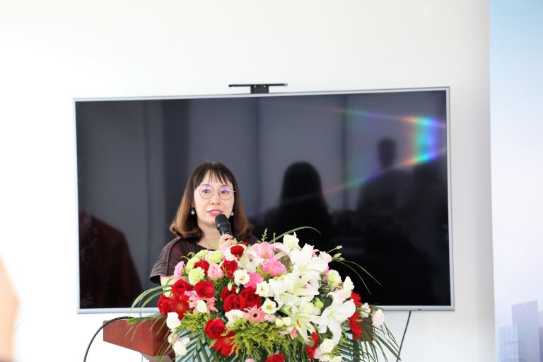 金年会jinnian医药集团总裁宋青女士-768x512.jpeg